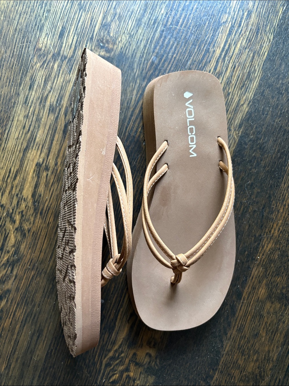 Volcom Women's Light Brown Braided Strap Flip Sandals